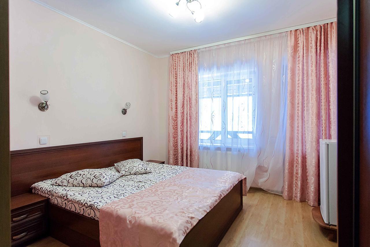 Podolyanka Hotel Slavske Luaran gambar