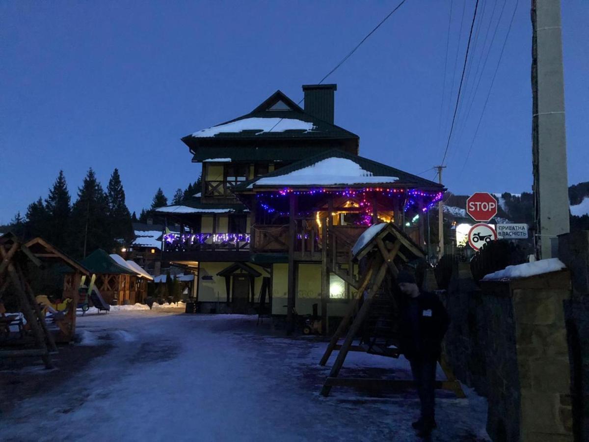 Podolyanka Hotel Slavske Luaran gambar
